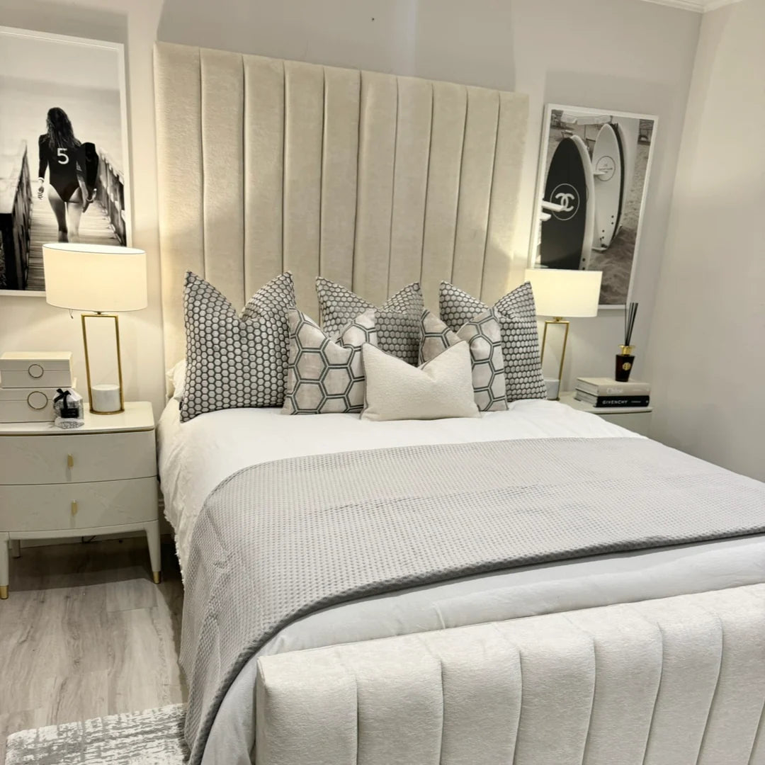 Olympia Bed