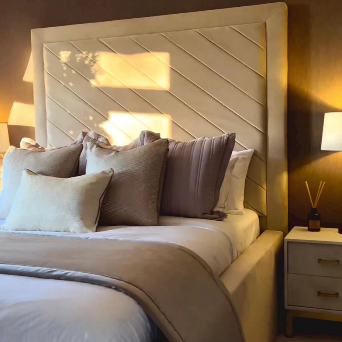 Luciano Bedframe