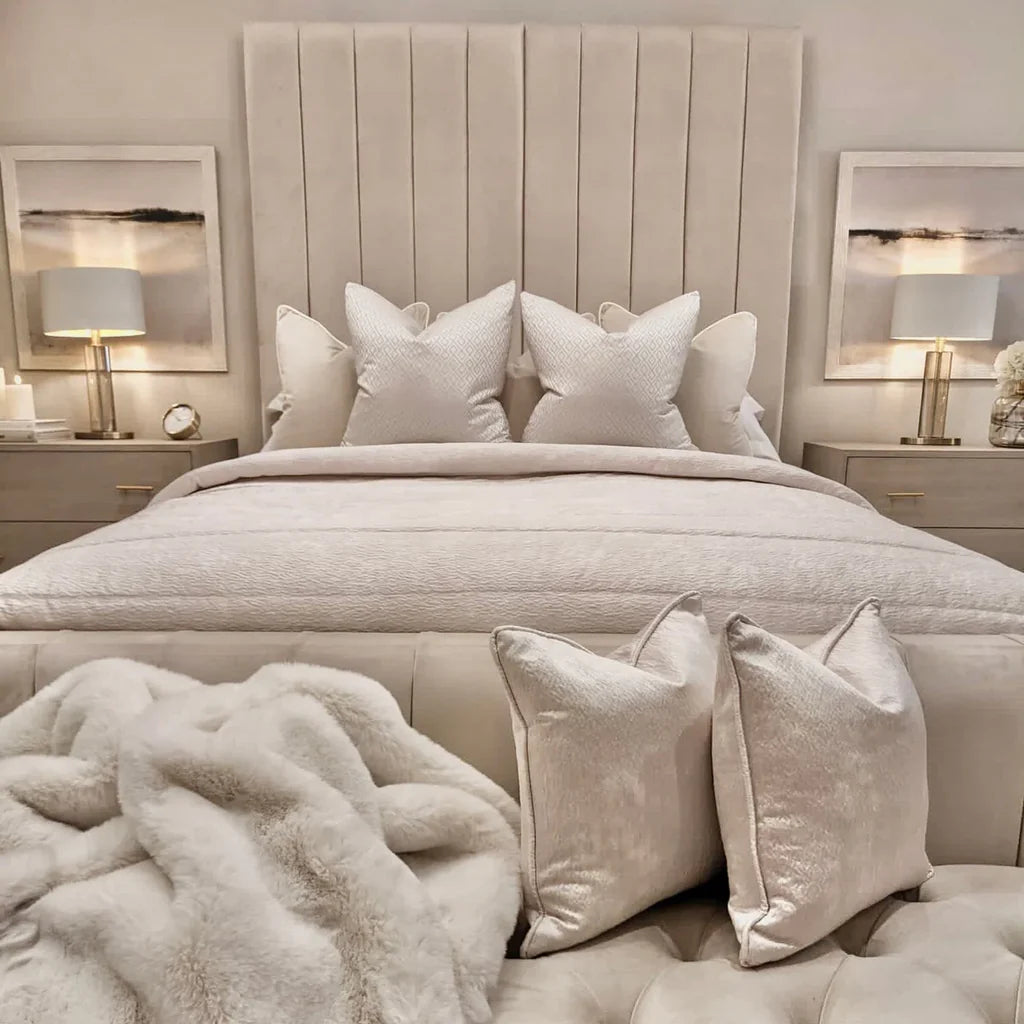 Hargrove Panel Bed